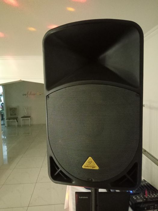 Активная колонка beringer b115d 1шт