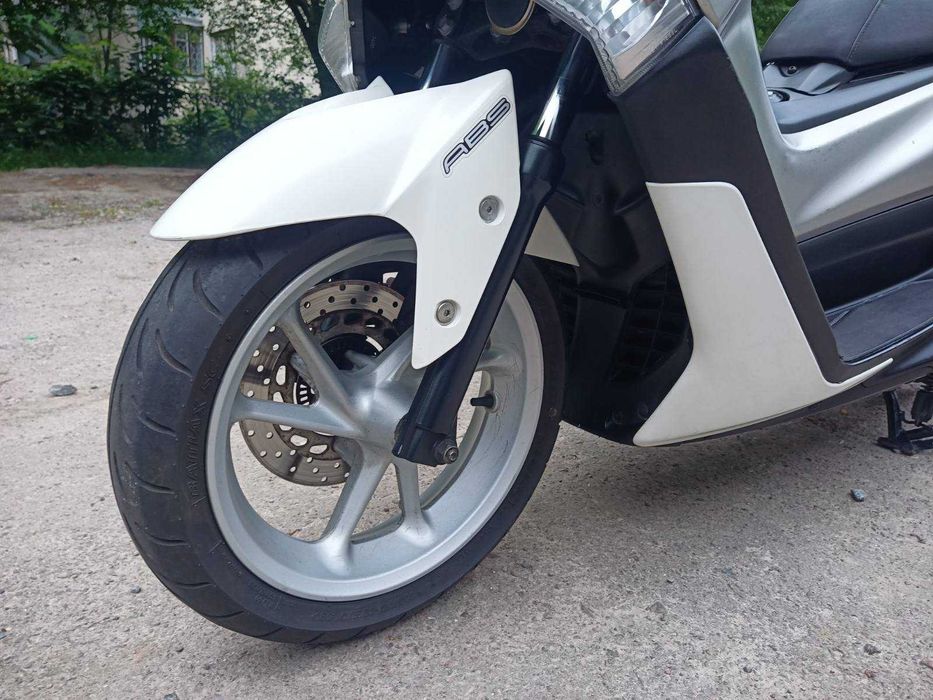 Yamaha N max 155