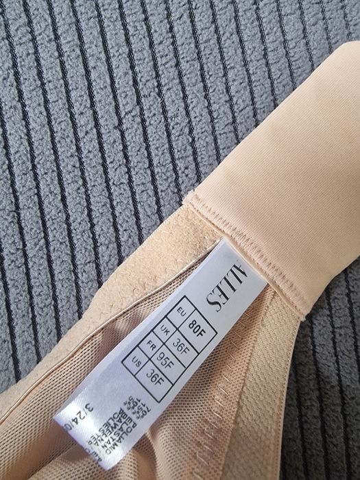 Biustonosz alles chita 80 F