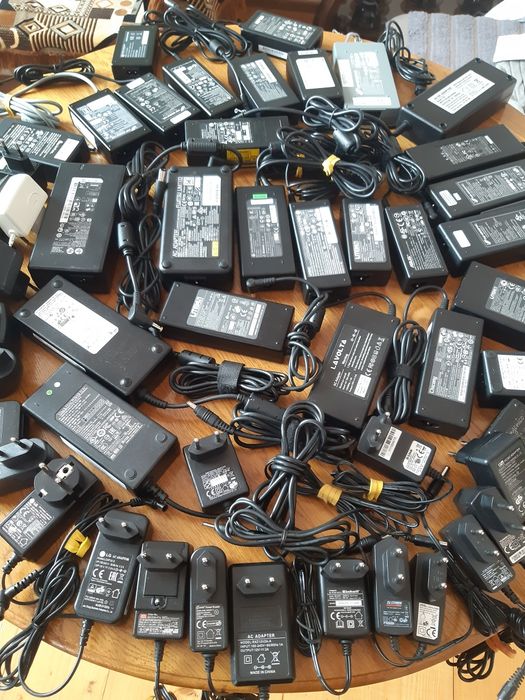 Блок зарядне 58.8V/25.2V/24V/20V/19V/12V... живлення адаптер питания