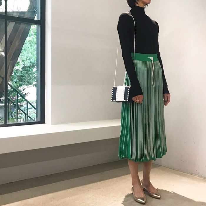Valentino оригінал Італія зелена спідниця юбка міді плісе