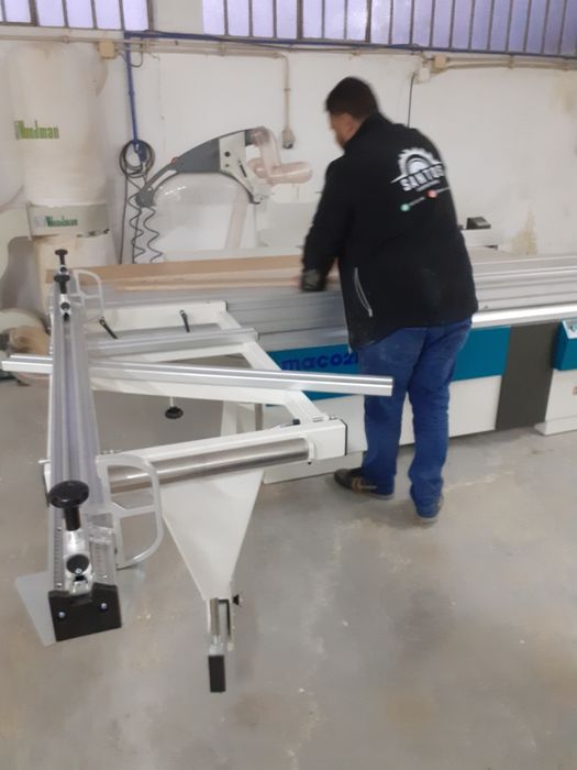Fazemos cozinhas e roupeiros