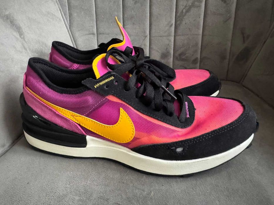 кросівки nike waffle one модель DC 0481-600 розмір 39.5