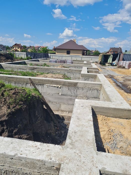 Продам танхауси в престижному районі .Право власності,КРЕДИТ ,Є-ОСЕЛЯ.!
