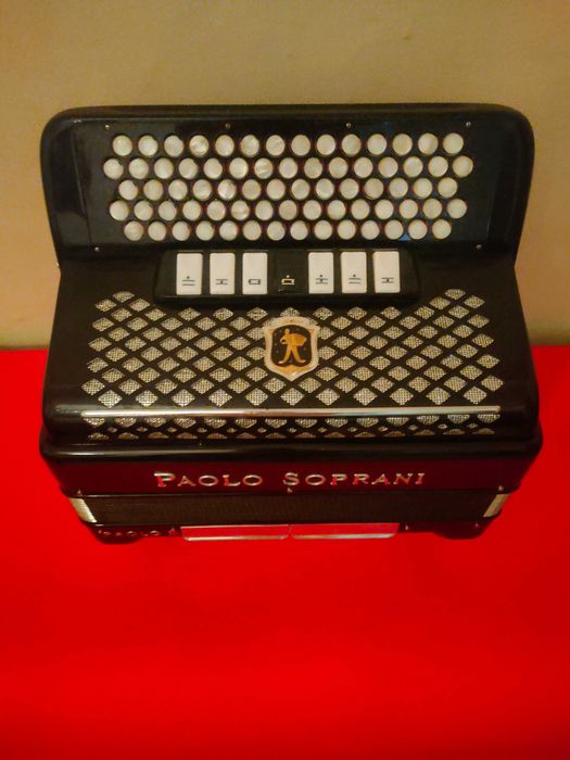 Acordeão Paolo Soprani à 3ªvoz, 96 baixos