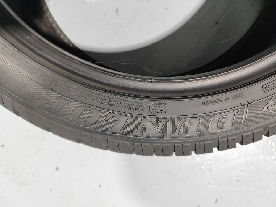 2 pnues semi novos 255-45 R20 Dunlop - Oferta dos portes