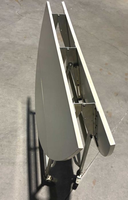Mesa Retrátil com rodas - Qtd. 2 Und.