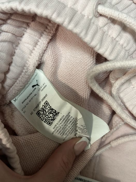 Оригінальні жіночі шорти Puma