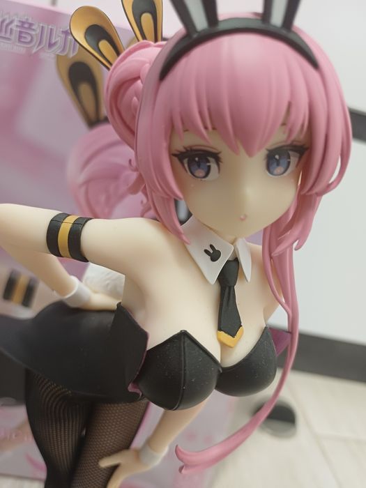 фігурка Megurine Luka bunny version