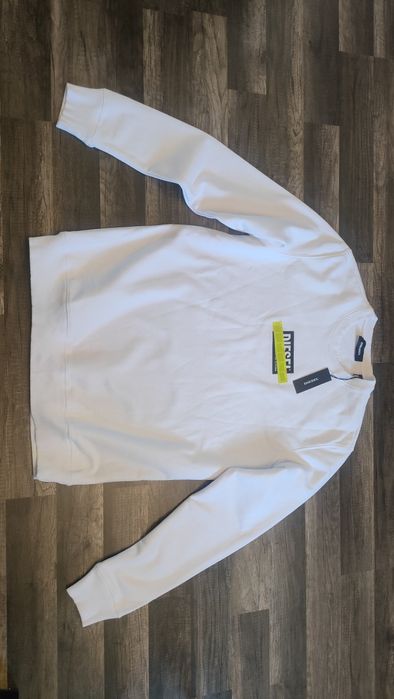 świetna nowa bluza DIESEL Print Sgirdie