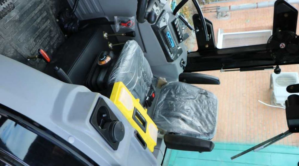 Мінітрактор ДМТЗ 504 XC Компресор Примусова гідравліка РЕВЕРС КРЮКИ