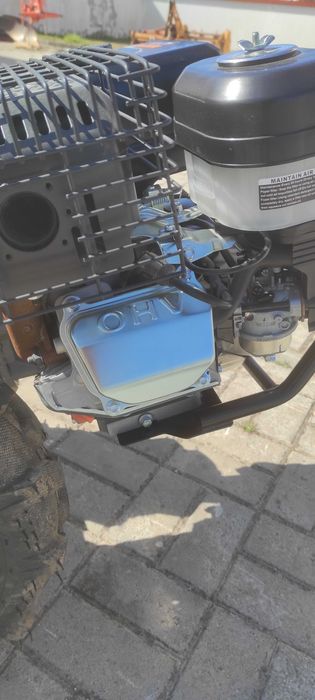 Oportunidade Motocultivador 14cv 4t c/motor arranque