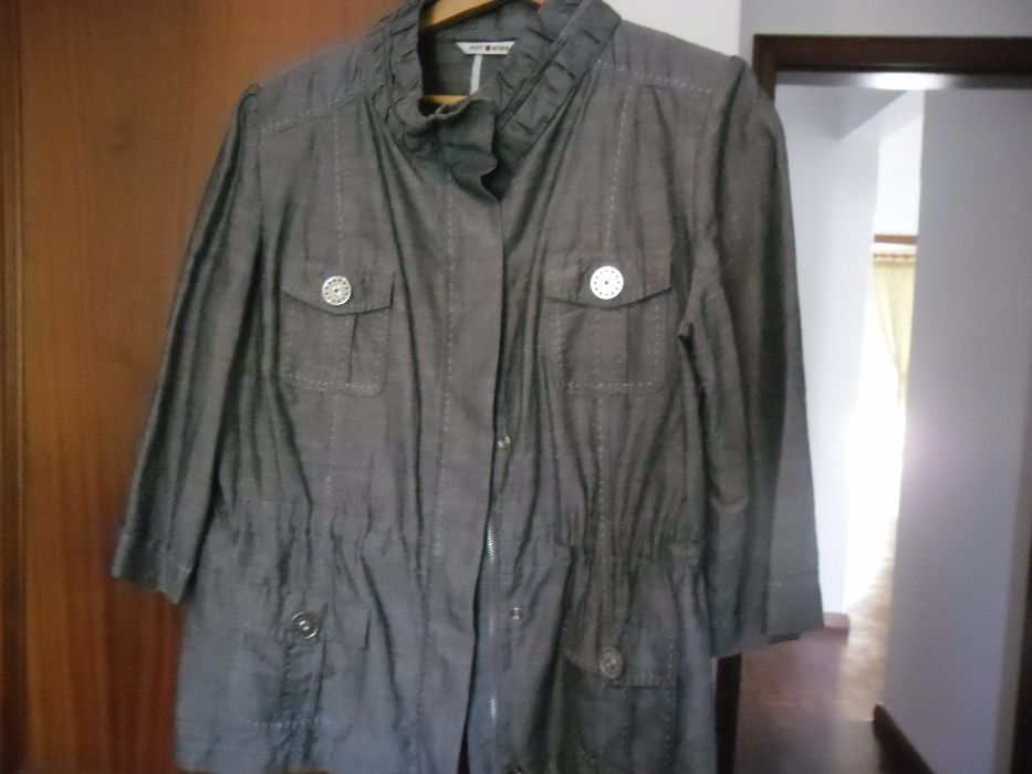 Casaco cinza, Punto Roma,42(NOVO)