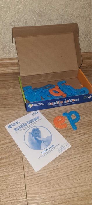 тактильні літери 26 шт від LEARNING RESOURCES