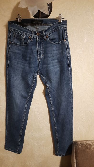 Джинсы  ZARA  р.30/30