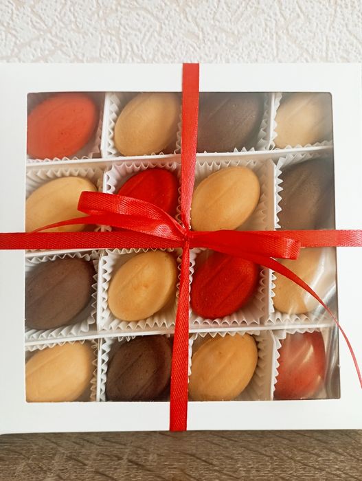 ГОРІШКИ в подарунок