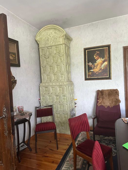 Zabytkowy dworek w malowniczym Imielenku - autentyczność i komfort bez remontu!