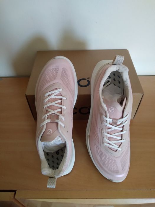 Ecco Biom 2.2  r.39 buty sportowe