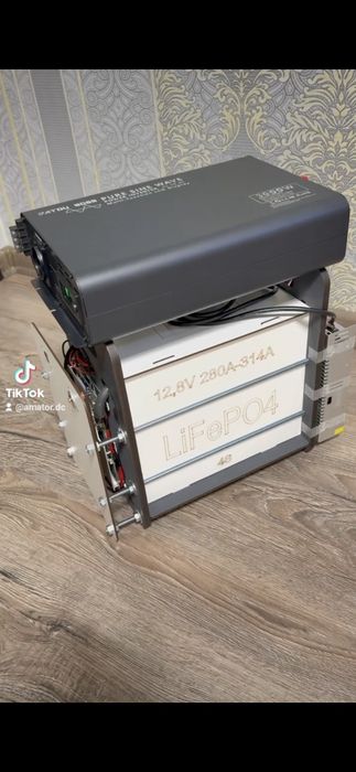 Зарядна станція 4000 ватт