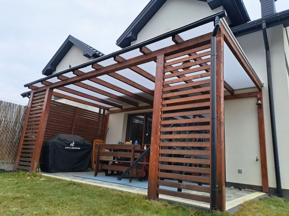 Pergole zadaszenia tarasów wiaty zabudowa  tarasu