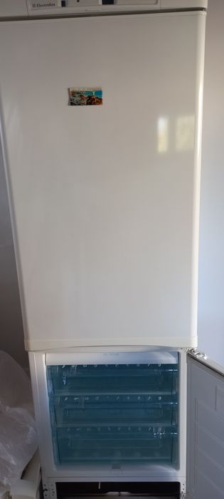 Frigorífico combinado Eletrolux431590087852697604