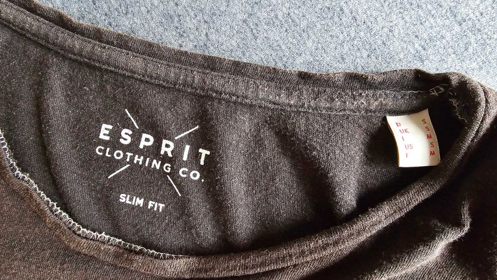 Szaro-czarny T-shirt Esprit