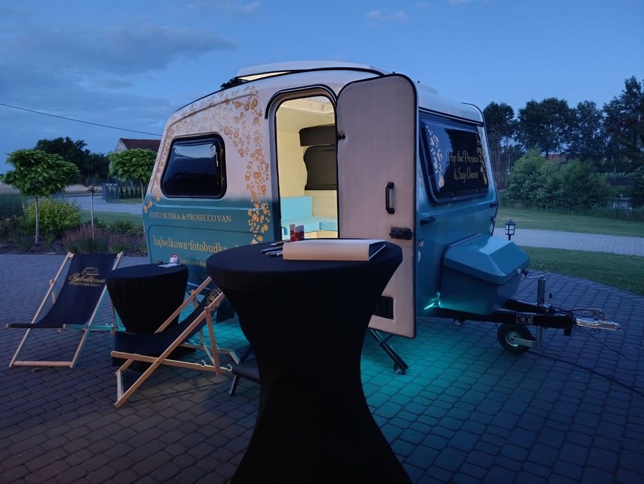 FotoPrzyczepa Niewiadów |  ProseccoVan | Fotobudka | Mobilny Bar |