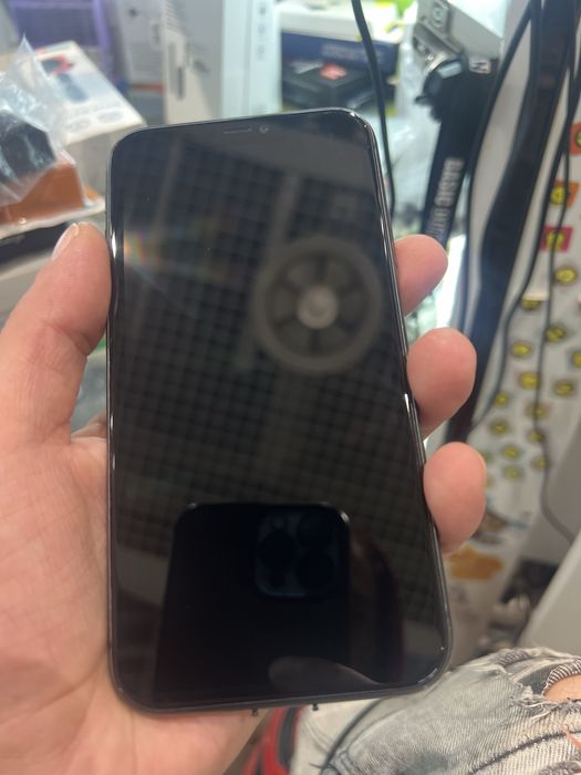 Iphone 11 black 64 gb