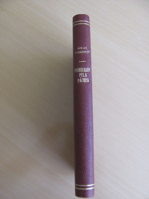 Morreram pela Pátria de Mikail Cholokov