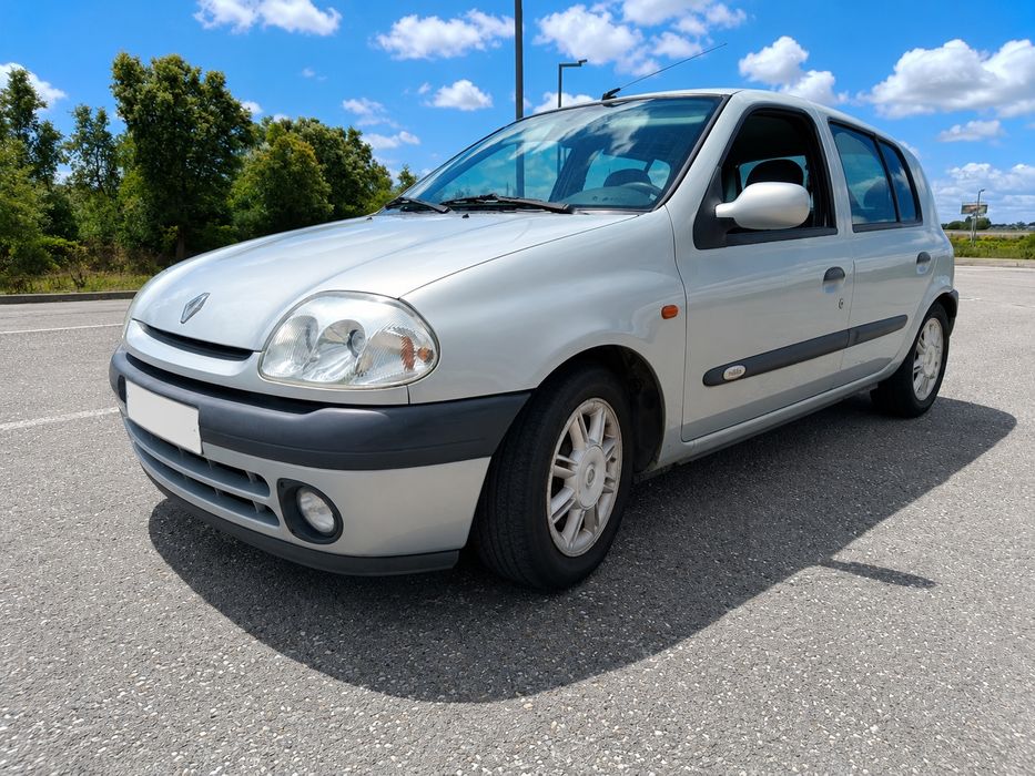 Renault Clio 2 initiale paris 1.6 16v 110cv