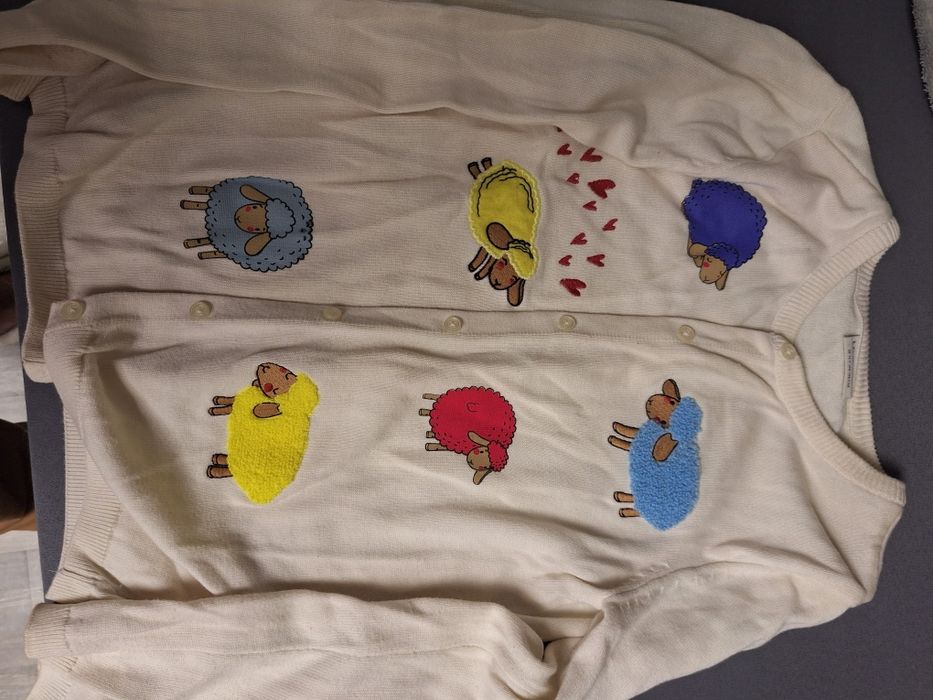 Лот три кофты для девочки размер на 10-11  лет вайкики