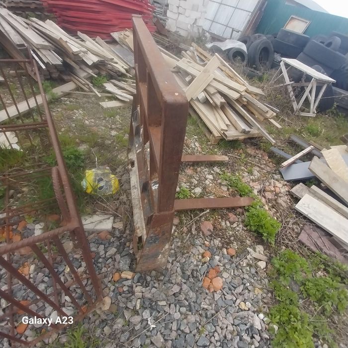 Вила лапи на погрузчик бу2