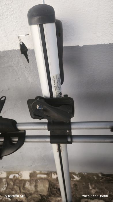 Suportes de bicicleta Thule com barras