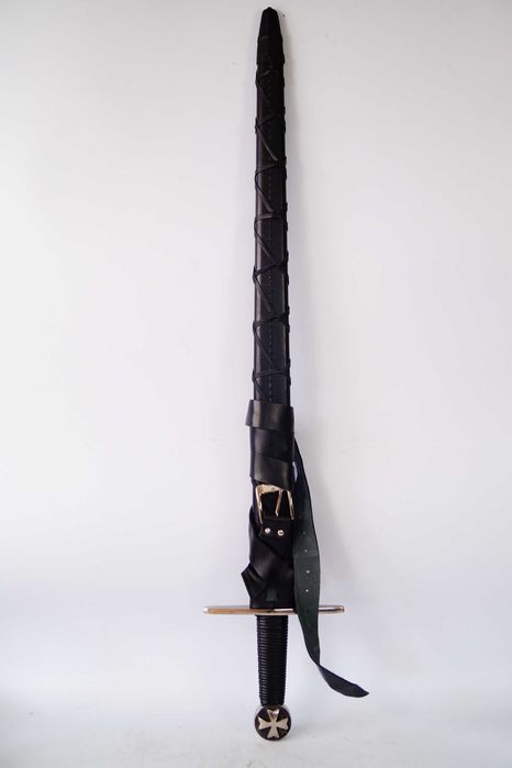 Miecz krzyżacki szabla z pasem skórzanym skóra piękny