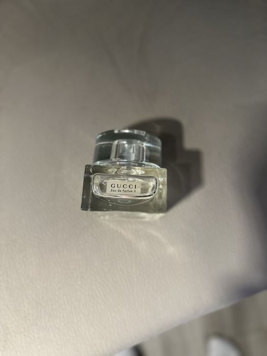 Flakon butelka po perfumach gucci eau de perfum II 75ml
