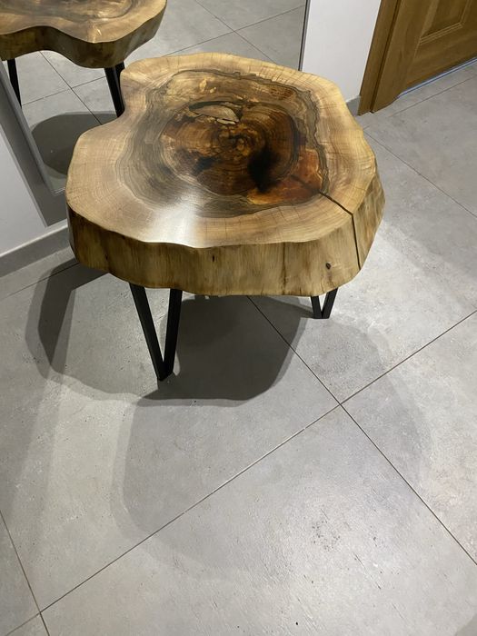 Stolik z dużego plastra 65/59cm