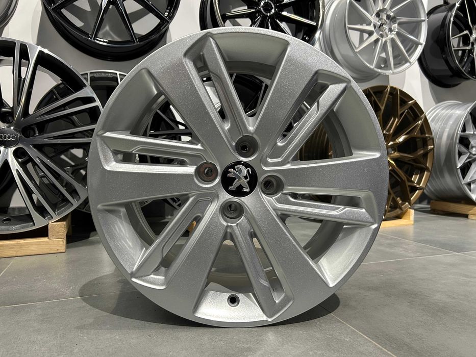Oryginalne felgi aluminiowe 17 4x108 ET32 Peugeot Citroen