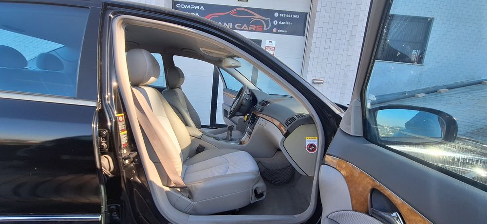 Mercedes-Benz E220 cdi