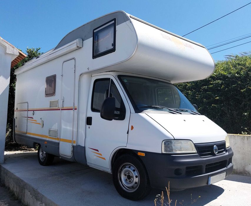 Autocaravana Fiat Ducato - 6 lugares