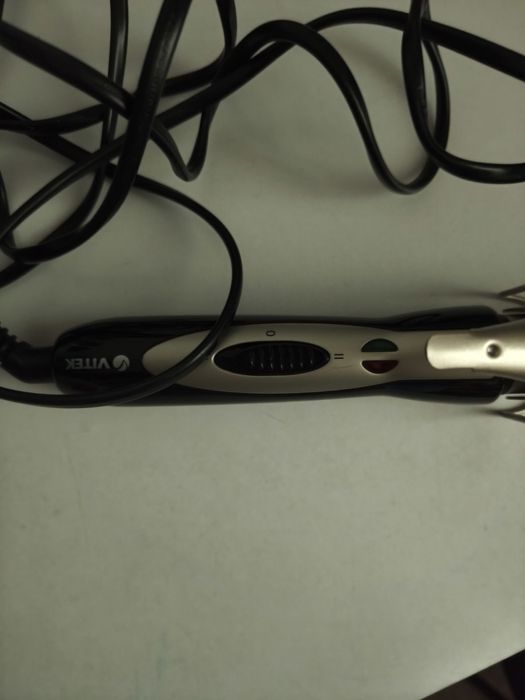 Плойка Vitek  состояние отличное