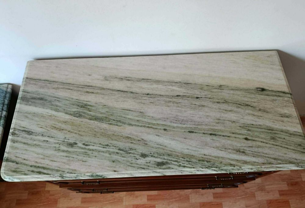 Roupeiro/Cómoda/ Mesas Cabeceira