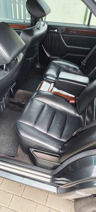 Mercedes 124 E400
