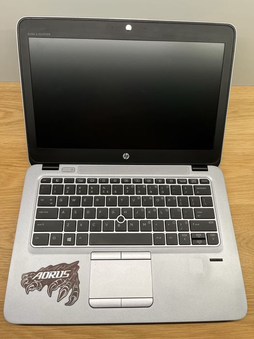 HP Elitebook 830 G3 + GSM + GPS
