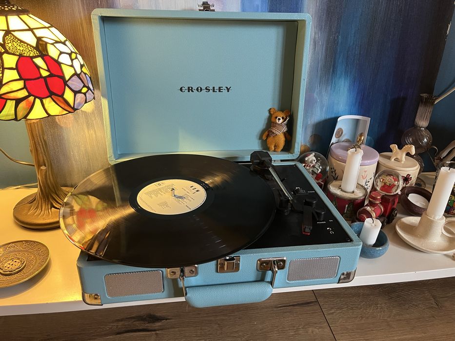 Вініловий програвач Crosley Cruiser Plus with Bluetooth