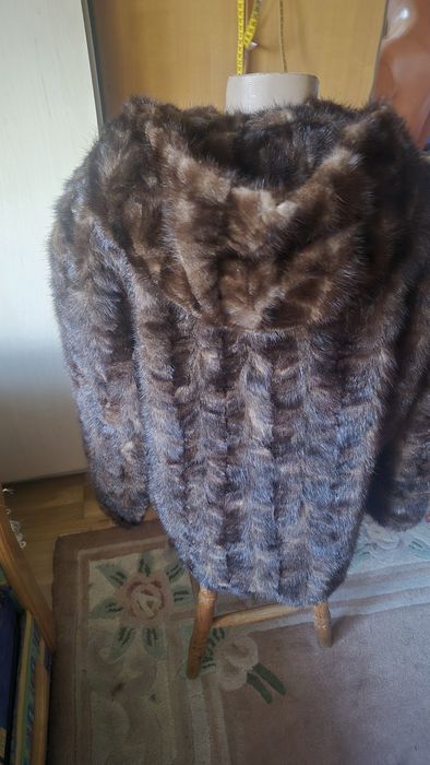 Futerko z norek z kapturem