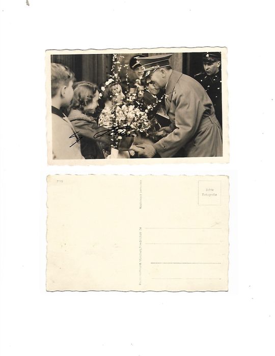 Postal assinado a punho por Adolfo Hitler