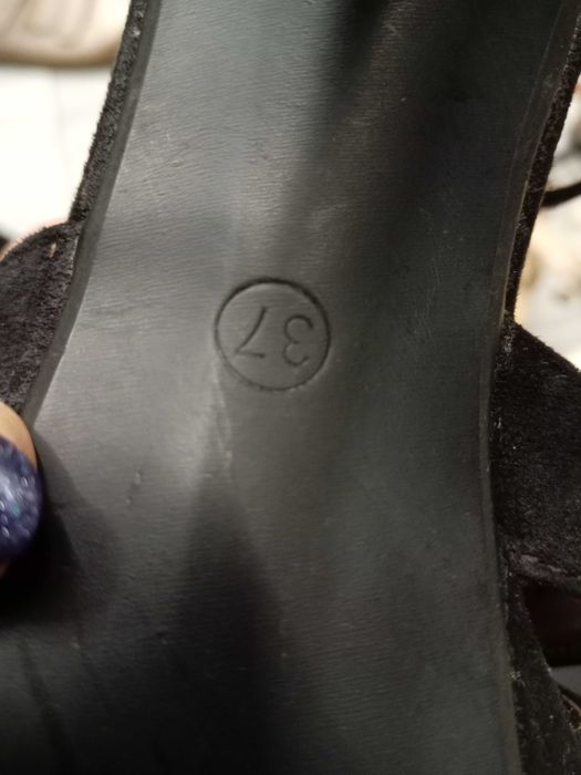 Szpilki buty damskie z cyrkoniami