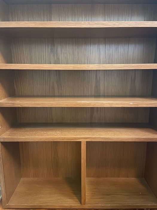 Armário madeira em bom estado