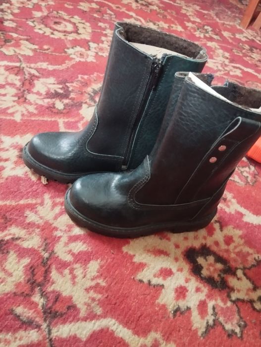 Дитячі чобітки тверді