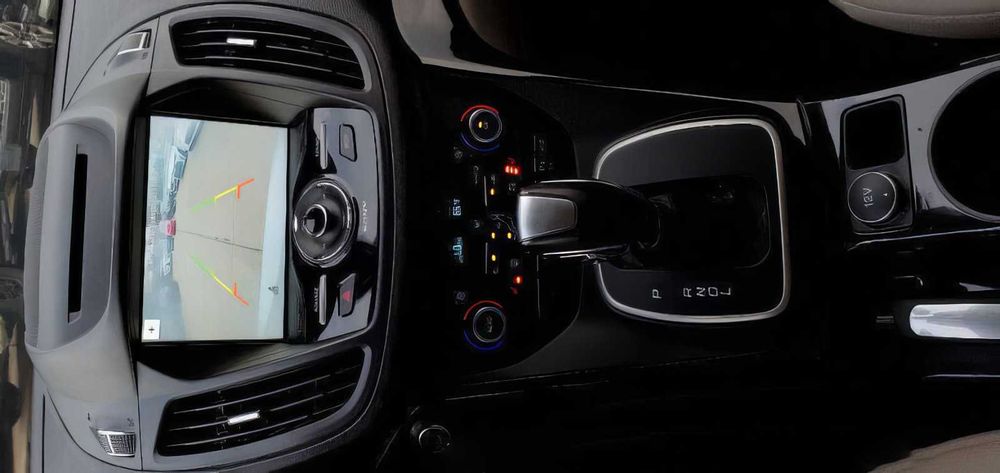 Ford C-MAX      2018